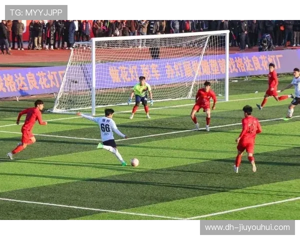 足球水花中奖引爆全场激情见证绿茵奇迹与幸运交织的热血时刻